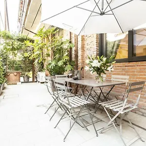 Elegant Fornasa Vecia, Canal View With A Beautiful Garden R&r Venedig